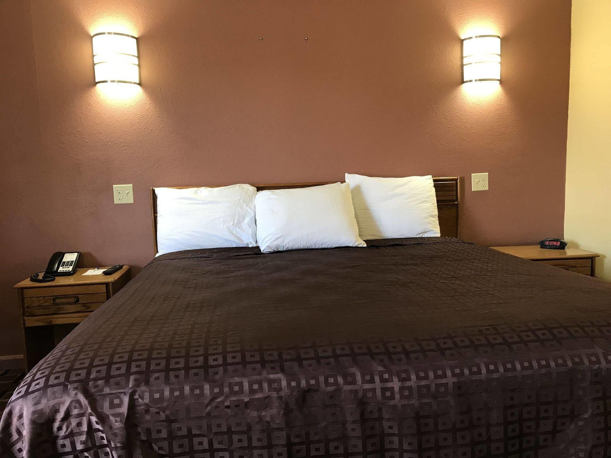 Americas Best Value Inn-Indianola Ngoại thất bức ảnh