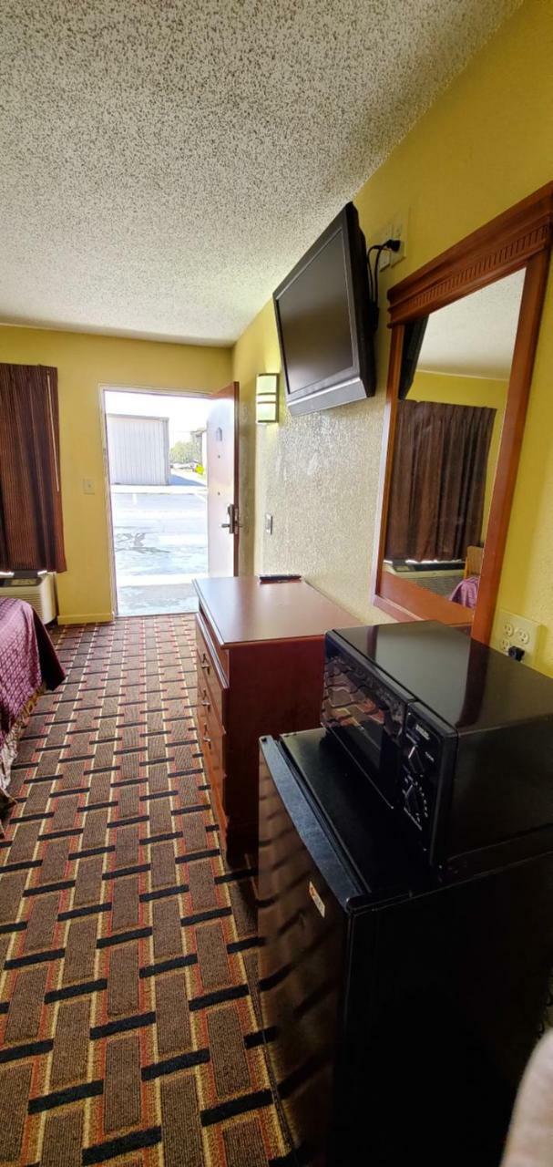 Americas Best Value Inn-Indianola Phòng bức ảnh